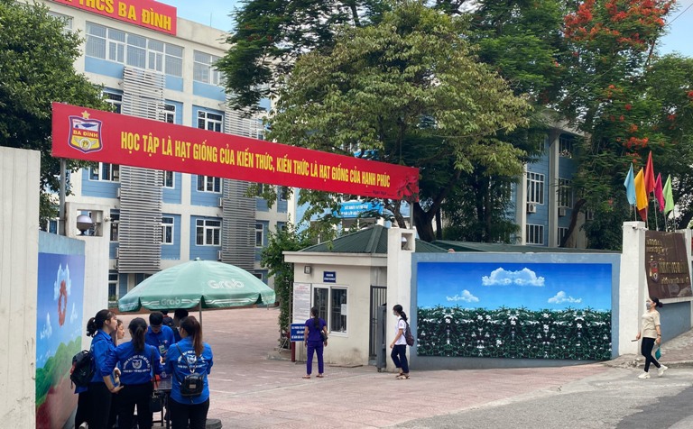 Hà Nội: Hôm nay, gần 89.000 thí sinh thi vào lớp 10 - Ảnh 17