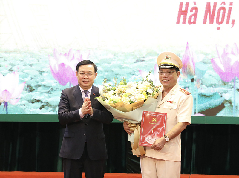 Thiếu tướng Nguyễn Hải Trung làm giám đốc Công an thành phố Hà Nội - Ảnh 1
