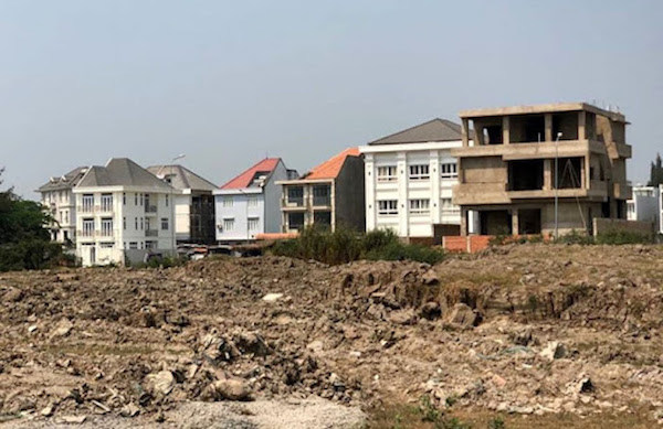 HoREA đề xuất TP Hồ Chí Minh tháo gỡ khó khăn cho 126 dự án nhà ở thương mại - Ảnh 1