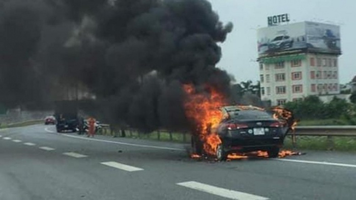 Tai nạn giao thông mới nhất hôm nay 12/10: Khởi tố vụ tài xế lái Mazda CX5 gây tai nạn liên hoàn - Ảnh 1