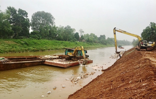 Hà Nội: Cấp thiết tu sửa hệ thống đê, kè - Ảnh 1