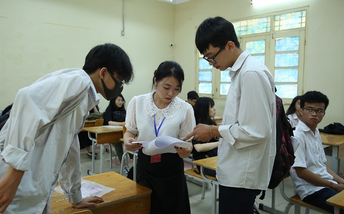 Chuẩn bị tốt nhất cho 88.928 học sinh Hà Nội thi vào lớp 10 - Ảnh 1