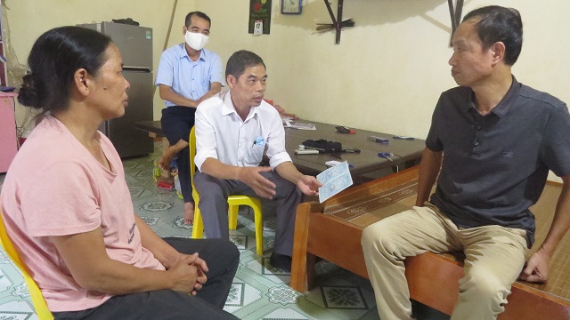 Chi trả hỗ trợ người dân bị ảnh hưởng bởi dịch Covid-19 tại xã Phượng Dực, huyện Phú Xuyên: Không có dấu hiệu trục lợi - Ảnh 1