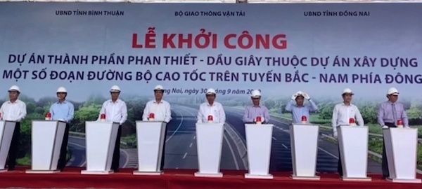 Khởi công cao tốc Phan Thiết - Dầu Giây, kết nối khu vực Đông Nam Bộ - Ảnh 1