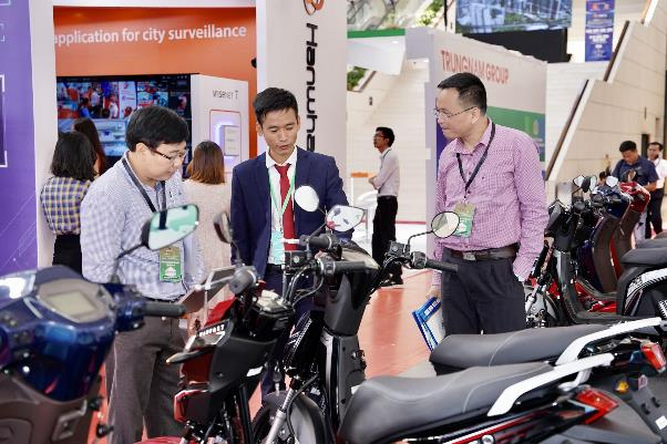 Xe máy điện VinFast gây chú ý tại Diễn đàn cao cấp Đô thị thông minh ASEAN 2020 - Ảnh 7