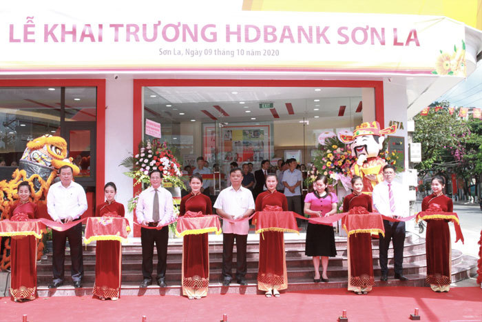 HDBank chính thức có mặt tại xứ hoa Tây Bắc - Ảnh 1