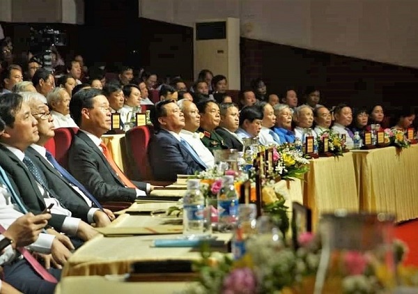 Long trọng tổ chức lễ kỷ niệm 255 năm ngày sinh Đại thi hào Nguyễn Du - Ảnh 2