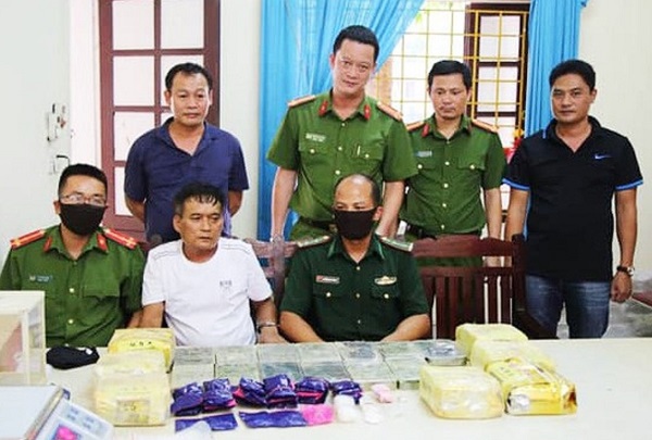 Nghệ An: Triệt phá đường dây ma túy ''khủng'', bắt giữ 4 đối tượng - Ảnh 2
