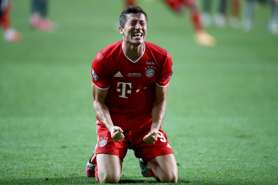 Màn ăn mừng lần thứ 6 vô địch Champions League đầy cảm xúc của Bayern Munich - Ảnh 1
