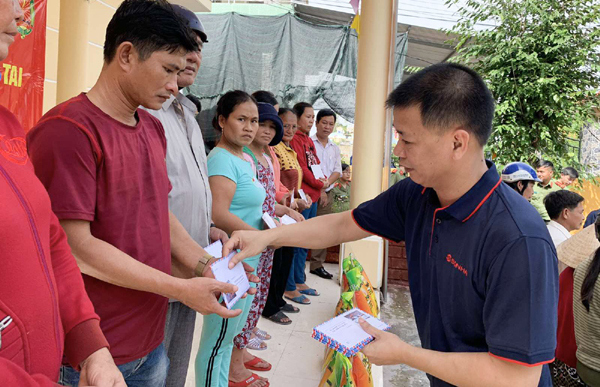 Sơn Hà ủng hộ người dân chịu thiệt hại do mưa lũ tại Thừa Thiên Huế - Ảnh 1