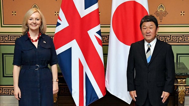 Nhật Bản, Anh ký thỏa thuận tự do thương mại hậu Brexit - Ảnh 1