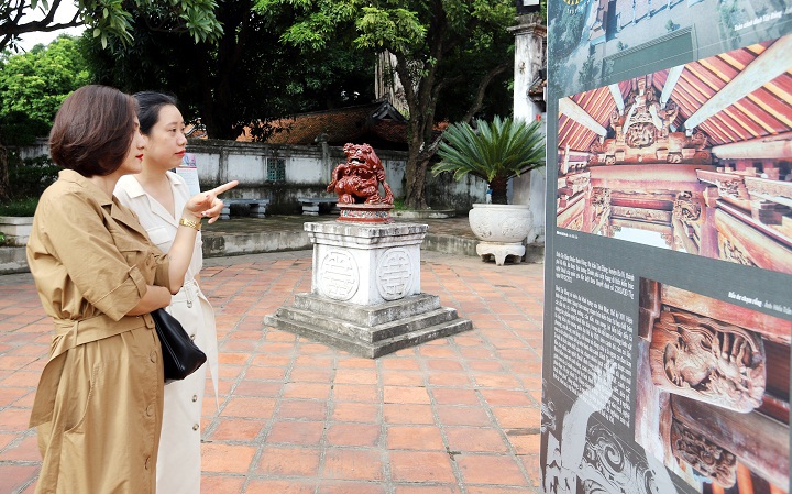 [Ảnh] Khai mạc triển lãm “Hà Nội - Huế - Sài Gòn: Truyền thống và Phát triển” - Ảnh 6