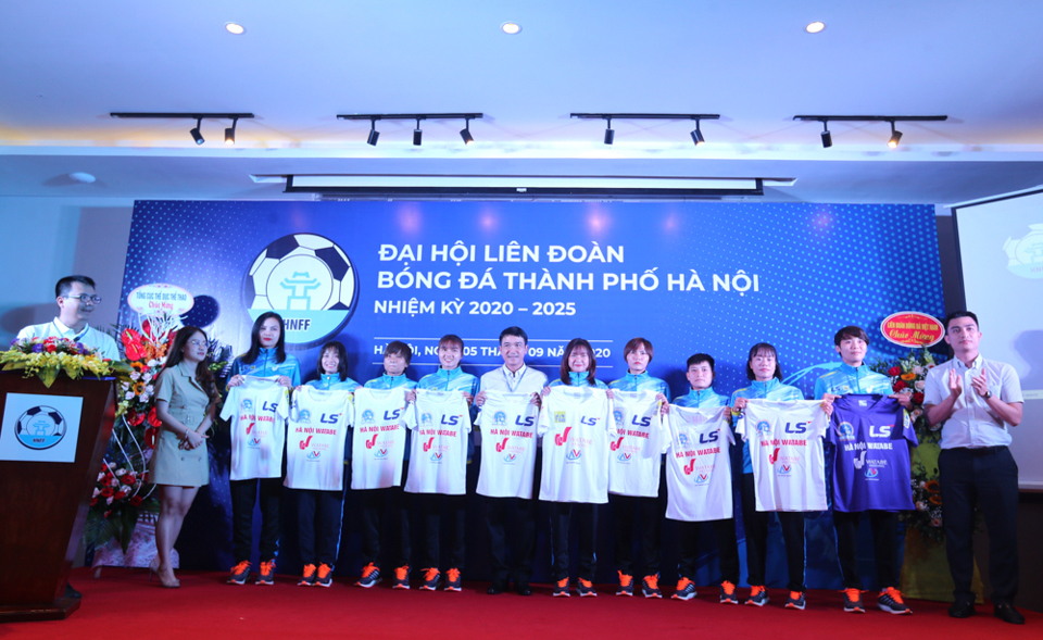 Liên đoàn bóng đá thành phố Hà Nội có tân chủ tịch sau hơn 1 thập kỷ - Ảnh 3