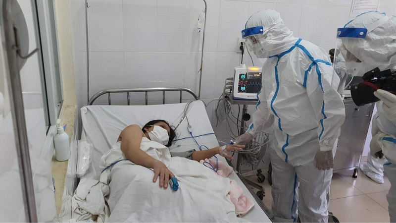 Sản phụ nhiễm Covid-19 vừa sinh con trong đêm tại Đà Nẵng: 3 lần xét nghiệm vẫn dương tính - Ảnh 1