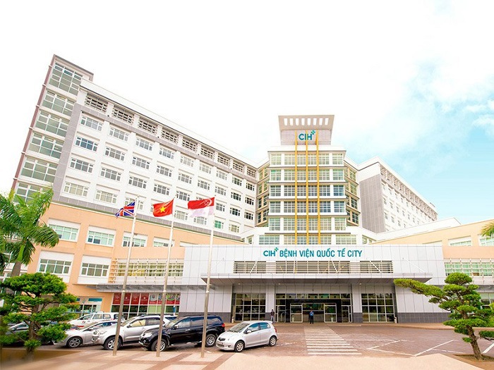 TP Hồ Chí Minh: Bệnh viện Quốc tế City tạm ngưng tiếp nhận bệnh nhân vì có trường hợp nghi nhiễm Covid-19 - Ảnh 1