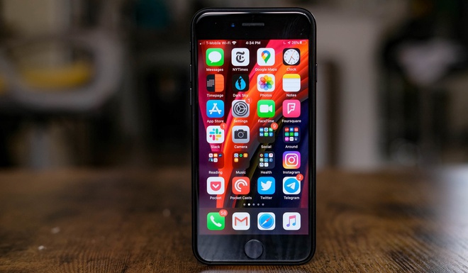 Apple đã bán hơn 10 triệu máy iPhone SE 2020 - Ảnh 1
