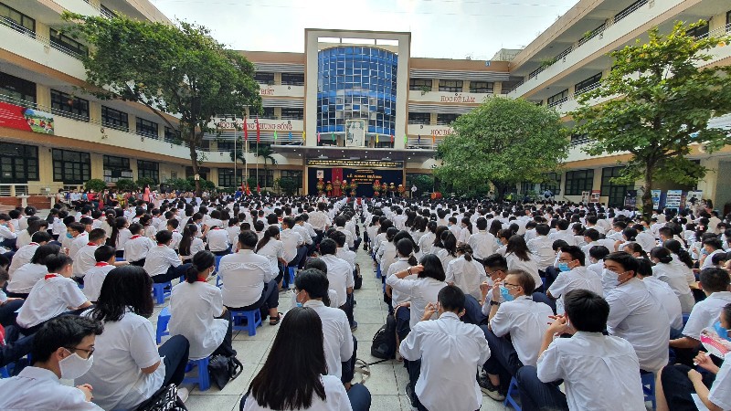 Hà Nội: Hơn 2,1 triệu học sinh bước vào năm học mới 2020-2021 - Ảnh 11