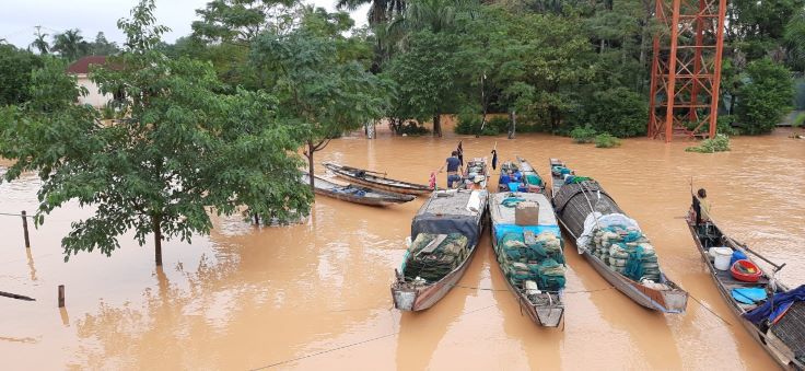 Quảng Trị: Hàng chục nghìn ngôi nhà bị nhấn chìm trong nước - Ảnh 2