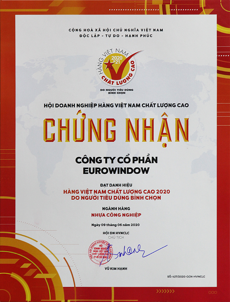 Eurowindow 12 năm liên tiếp đạt danh hiệu Hàng Việt Nam chất lượng cao - Ảnh 1