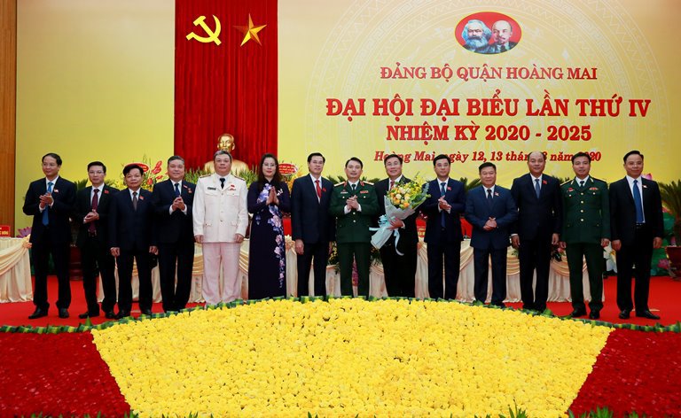 Ông Nguyễn Quang Hiếu được bầu giữ chức Bí thư Quận ủy Hoàng Mai - Ảnh 1
