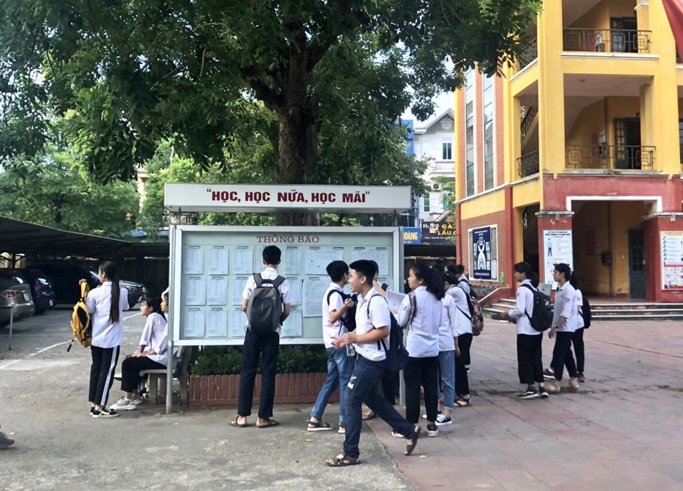 Hà Nội: Hôm nay, gần 89.000 thí sinh thi vào lớp 10 - Ảnh 14