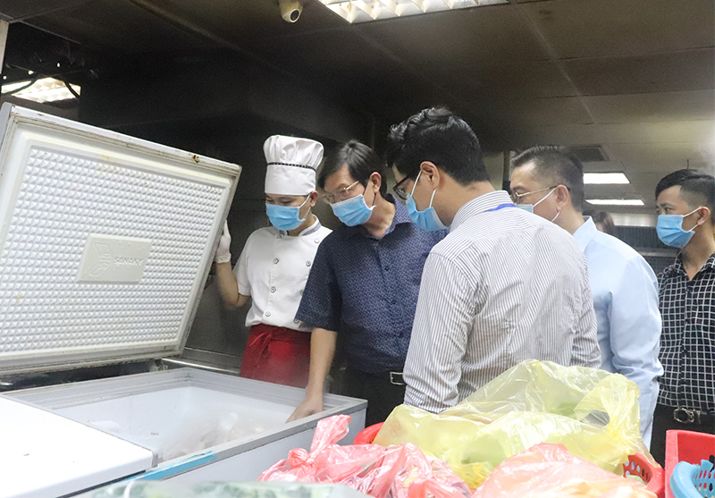 Từ ngày 6/9, Hà Nội sẽ kiểm tra việc bảo đảm an toàn thực phẩm dịp Tết Trung thu - Ảnh 1