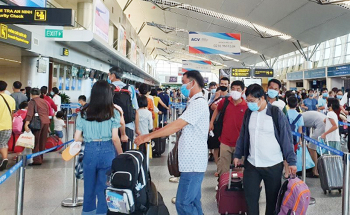 Hôm nay, đón hơn 400 hành khách mắc kẹt tại Đà Nẵng về Hà Nội - Ảnh 1
