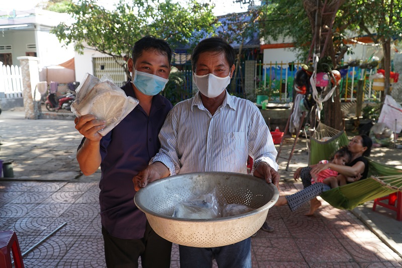 Quảng Ngãi: Vận động hoãn tiệc cưới để chung tay phòng dịch Covid-19 - Ảnh 3