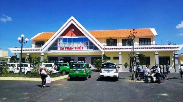 Tạm dừng tàu du lịch Nha Trang, Phan Thiết do dịch Covid-19 - Ảnh 1