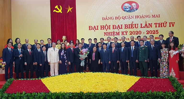 Khai mạc Đại hội đại biểu Đảng bộ quận Hoàng Mai lần thứ IV, nhiệm kỳ 2020 - 2025 - Ảnh 6