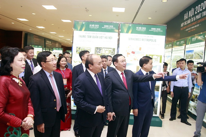 Thủ tướng Nguyễn Xuân Phúc: Hà Nội phấn đấu thành trung tâm khu vực Đông Nam Á - Ảnh 3