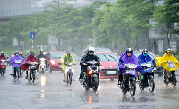 Thời tiết hôm nay 21/8: Hà Nội mưa rào và dông, cục bộ có mưa to - Ảnh 1