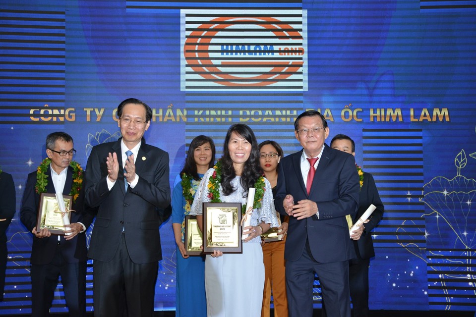 Him Lam Land liên tiếp được vinh danh tại lễ trao giải "Thương hiệu Việt yêu thích nhất 2020" - Ảnh 1