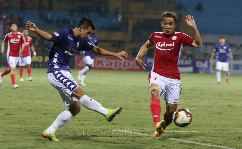 [Ảnh] Quang Hải ''nhảy múa'' với trái bóng giúp Hà Nội FC thắng TP Hồ Chí Minh - Ảnh 15