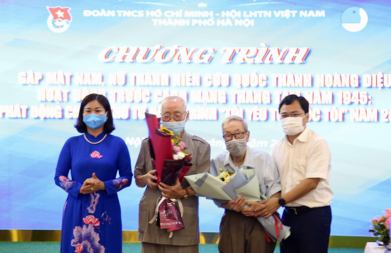 Tuổi trẻ Thủ đô gặp mặt các thanh niên cứu quốc thành Hoàng Diệu - Ảnh 1