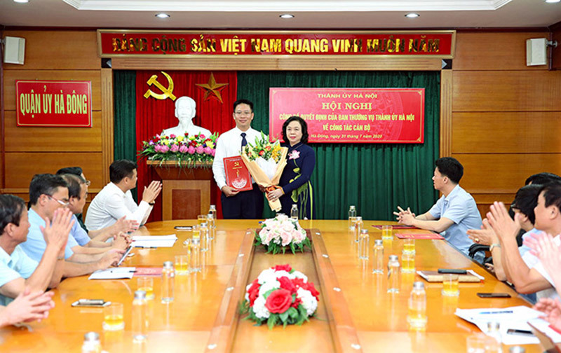 Ông Nguyễn Thanh Xuân làm Bí thư Quận ủy Hà Đông - Ảnh 1