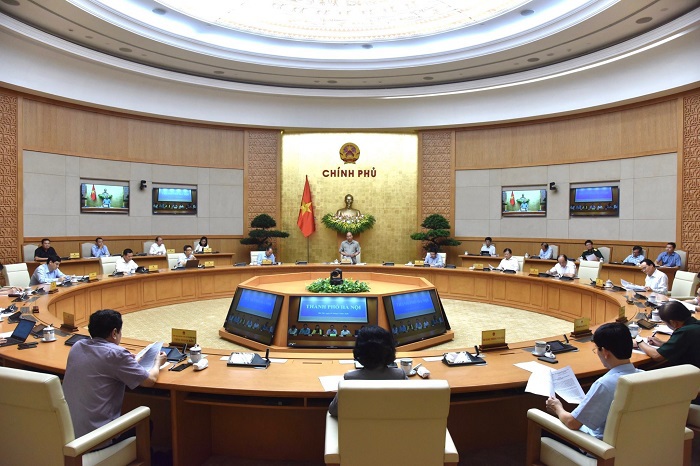 Thủ tướng: TP Hồ Chí Minh, Hà Nội chống dịch bài bản, kiên quyết xét nghiệm trên diện rộng - Ảnh 2