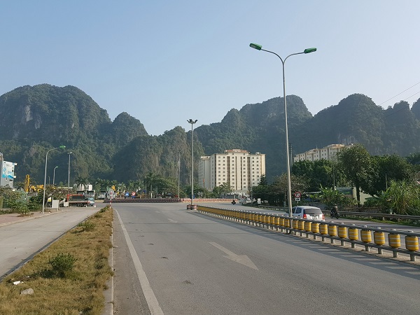 Quảng Ninh xử lý 7/9 điểm đen tai nạn giao thông trong 6 tháng đầu năm 2020 - Ảnh 1