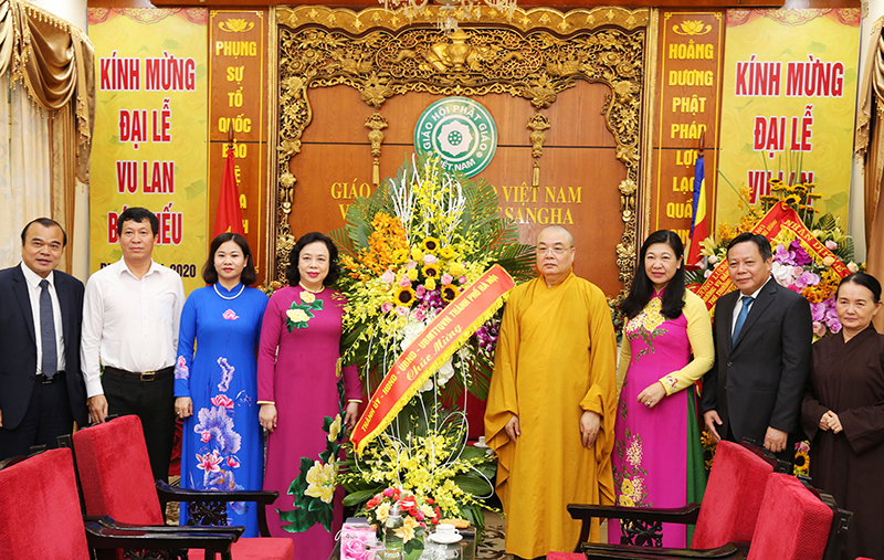 Lãnh đạo Thành phố chúc mừng Trung ương Giáo hội Phật giáo Việt Nam - Ảnh 1