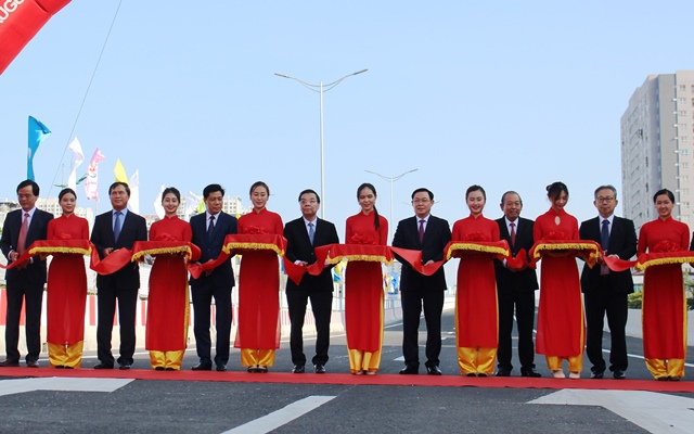 Chính thức thông xe cầu cạn Mai Dịch - Nam Thăng Long - Ảnh 3