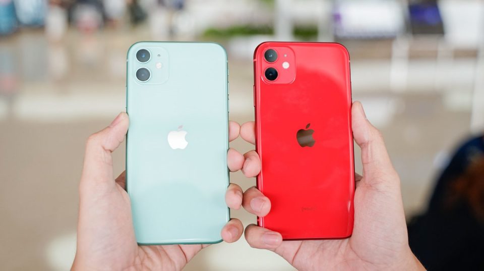 iPhone 11 giảm giá xuống dưới 18 triệu đồng - Ảnh 1