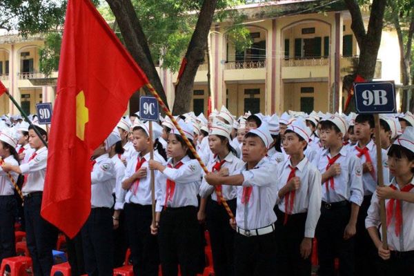 Trường học có thể khai giảng trực tuyến ngày 5/9, nếu dịch Covid-19 diễn biến phức tạp - Ảnh 1