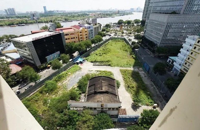 TP Hồ Chí Minh chặn đứng làn sóng trục lợi "đất công thành đất ông" - Bài 3: Nhiều người trả giá vì làm thất thoát đất công - Ảnh 2