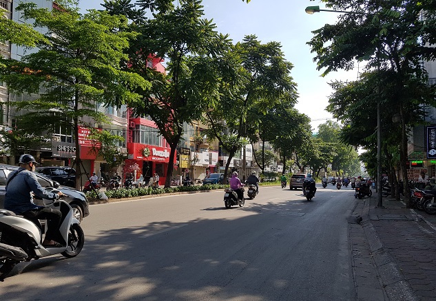 Quận Ba Đình: Tổ chức giao thông một số tuyến phố nhằm hạn chế tai nạn - Ảnh 1
