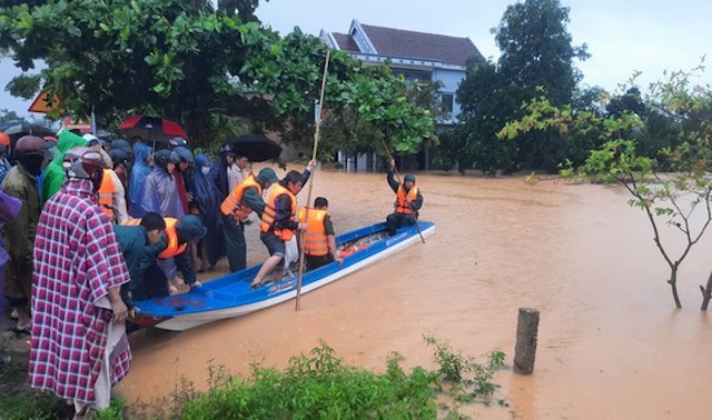 Sơ tán hơn 13.000 người dân ứng phó nguy cơ mưa lũ - Ảnh 1