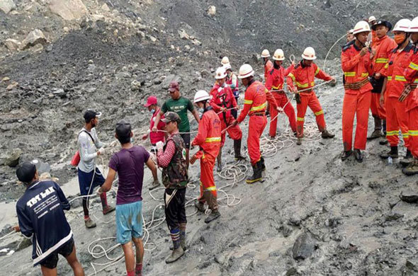 Vụ sạt lở mỏ ngọc ở Myanmar: "Chỉ sau một phút, tất cả những người trên đồi đã biến mất" - Ảnh 1