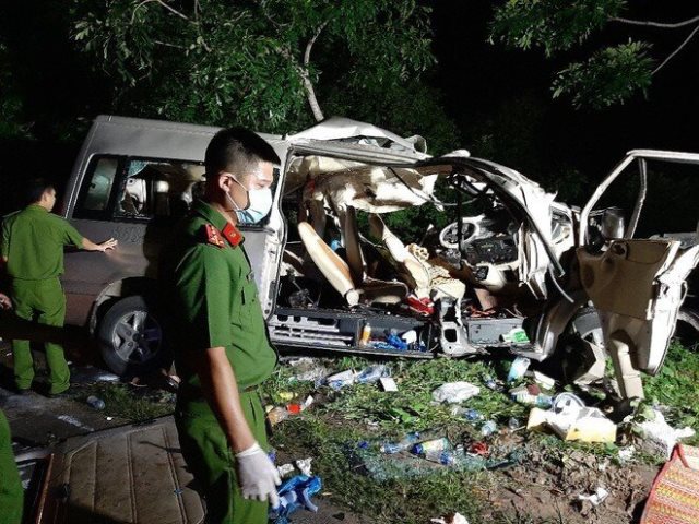 Thủ tướng chỉ đạo khẩn về vụ tai nạn ở Bình Thuận làm 8 người tử vong - Ảnh 2