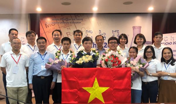 Học sinh Việt Nam xuất sắc giành Huy chương Vàng Olympic Hóa học quốc tế - Ảnh 1
