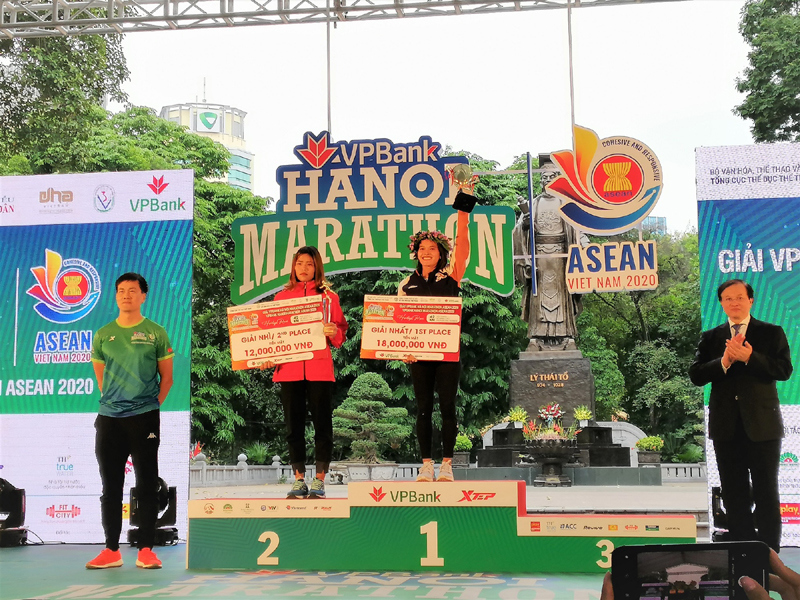 VPBank Hanoi Marathon ASEAN 2020 sôi động với nhiều thành tích ấn tượng - Ảnh 2