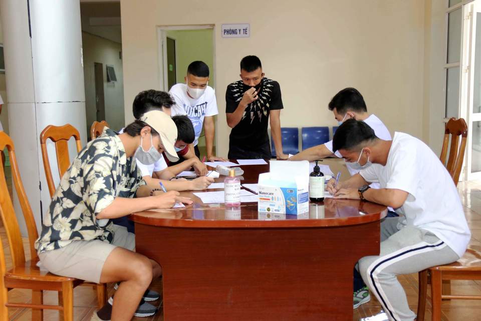 U22 Việt Nam chính thức hội quân, được lấy mẫu xét nghiệm Realtime RT-PCR - Ảnh 1